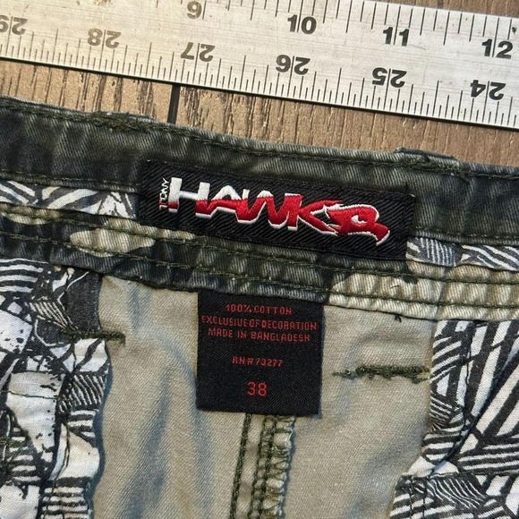 Y2K Tony Hawk Baggy Camo Cargo Shorts size‎ 38 - Picture 3 of 7